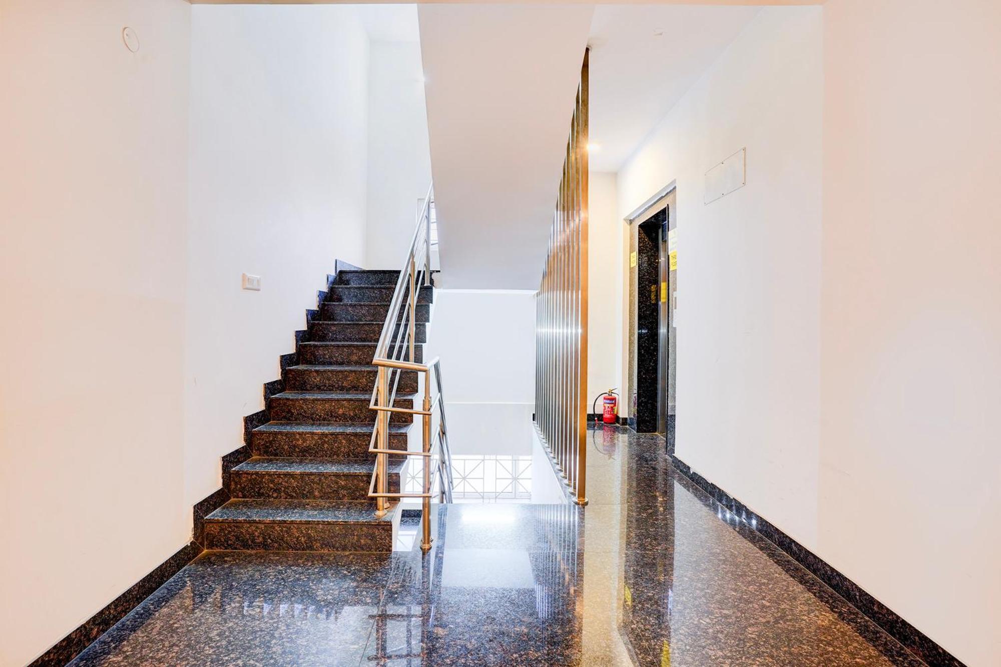 Fabhotel Grk Comforts - Jayanagar Bengaluru Zewnętrze zdjęcie